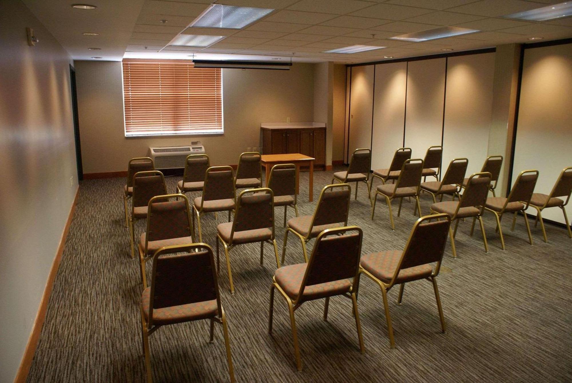 Country Inn & Suites By Radisson, Lansing, Mi Exteriör bild