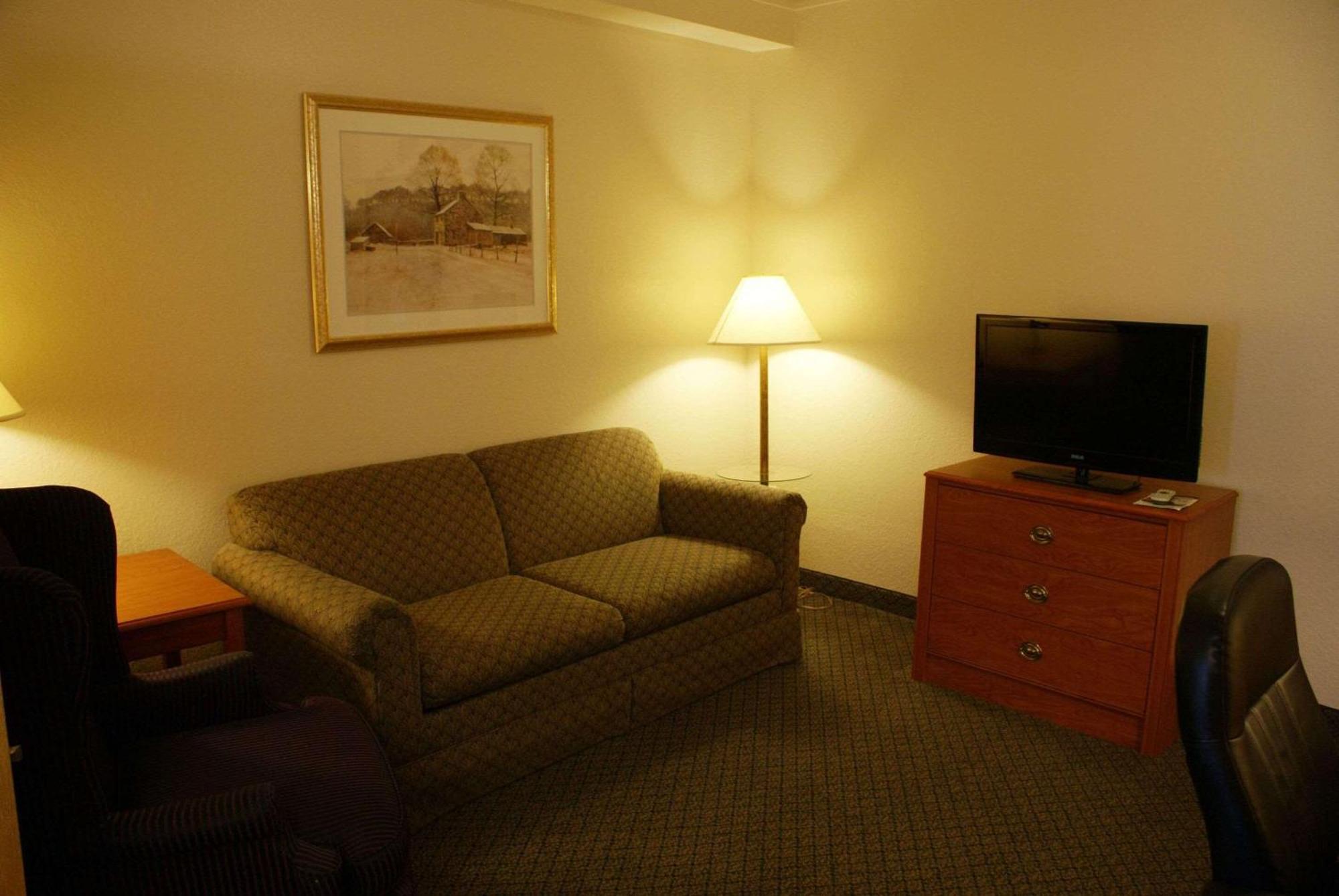 Country Inn & Suites By Radisson, Lansing, Mi Exteriör bild