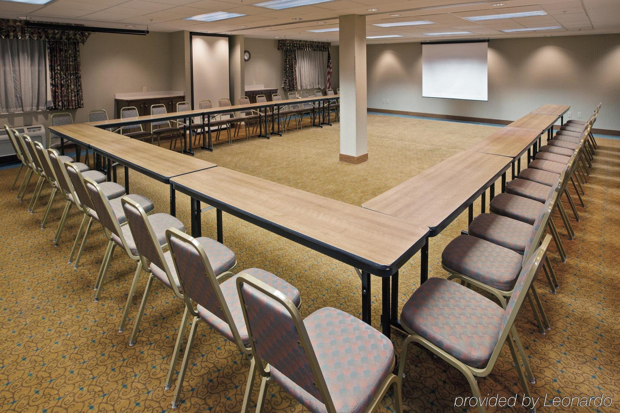 Country Inn & Suites By Radisson, Lansing, Mi Business bild